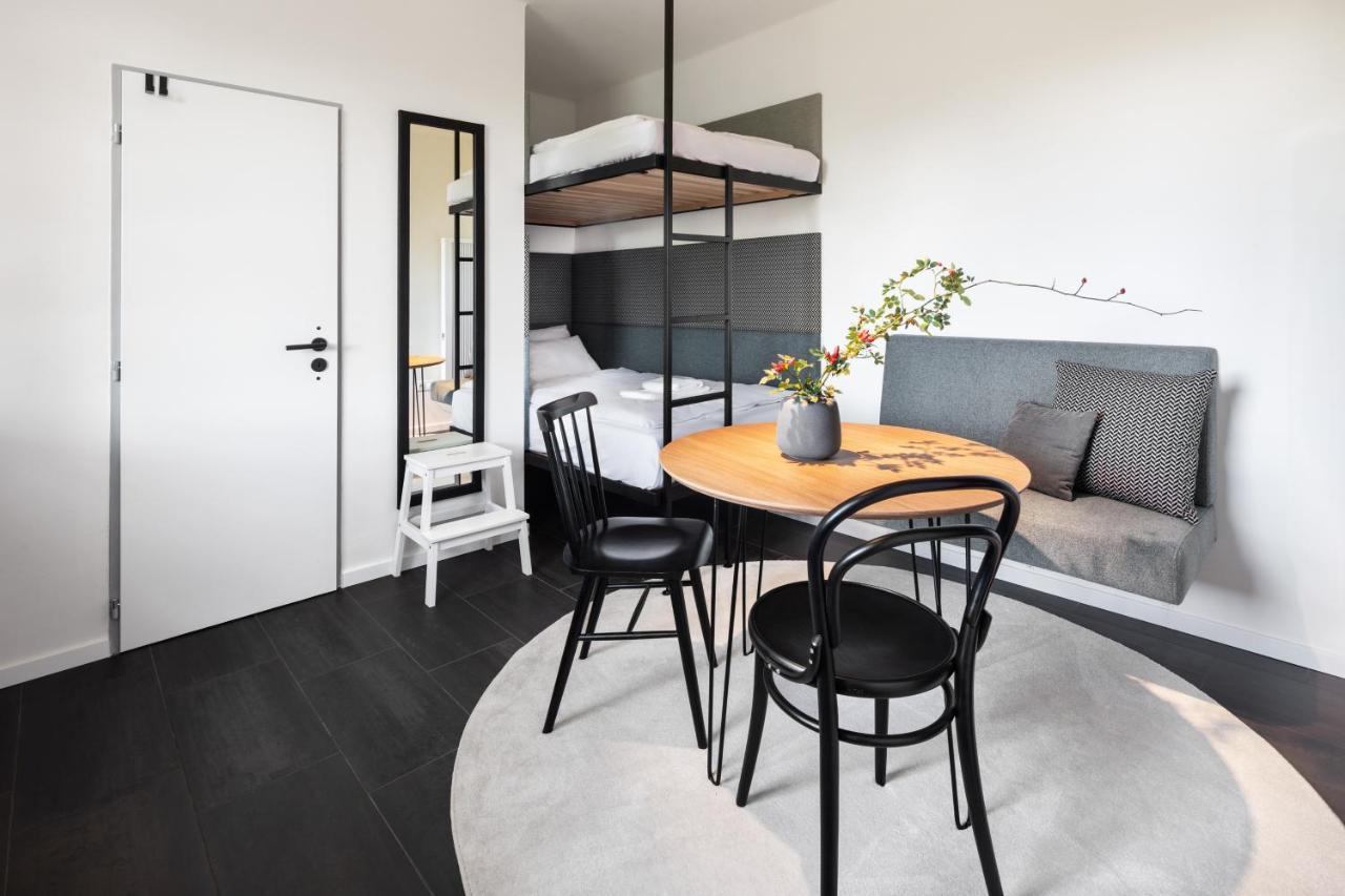Boutique Hotel Mezi Svy Hradec Králové 外观 照片