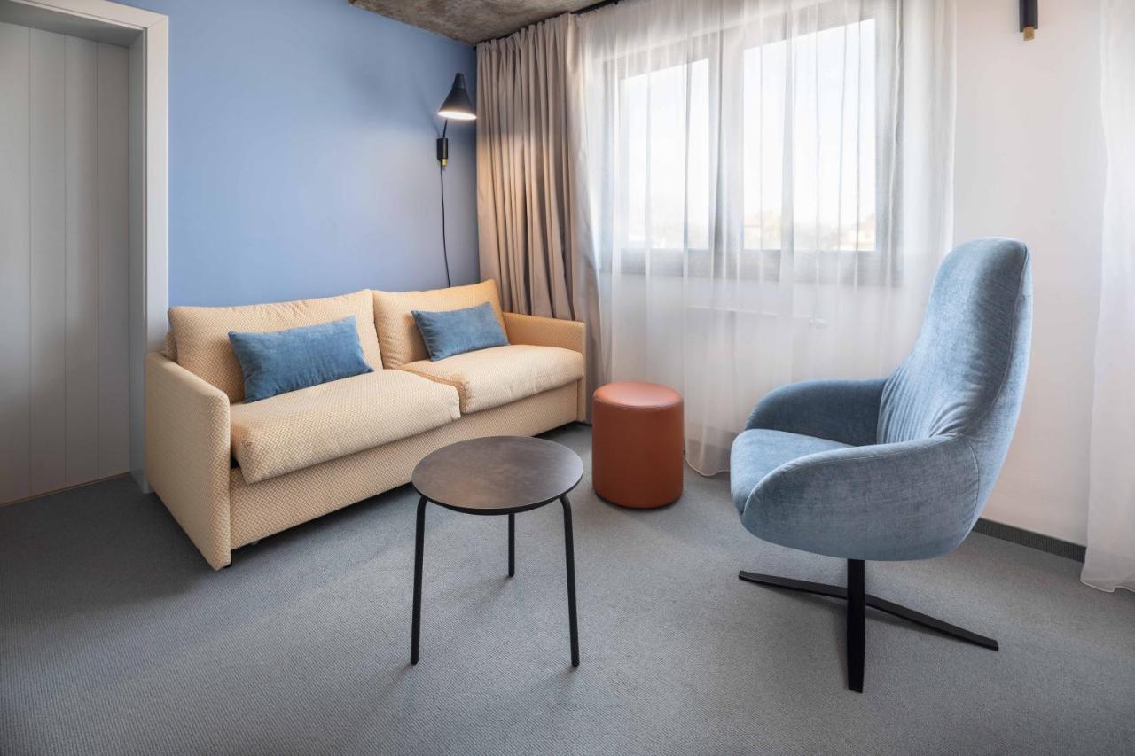 Boutique Hotel Mezi Svy Hradec Králové 外观 照片